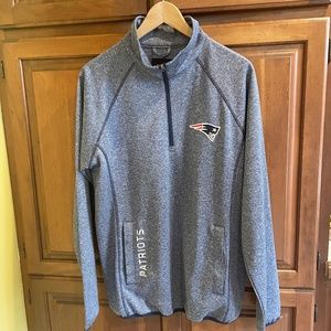 NFL New England Patriots G-III Apparel Group - size small 🏈